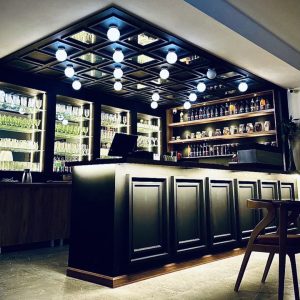 استخدام کمک اشپز فرنگی (اقا) و سالندار(اقا)